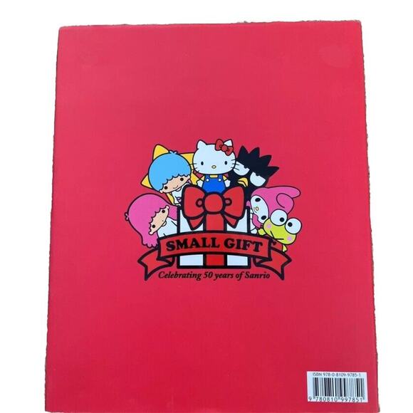 Hello Kitty /Small Gift Celebrating 50 Years of Sanrio” Book - NEW - Picture 2 of 2